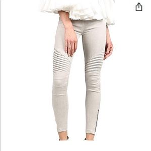 Women’s Moto Zipper Jeggings in Light Gray S